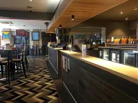 Swansea Hotel - Parking
