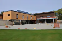 Auberge des VoyaJoueurs Hotels in Sixt-sur-Aff
