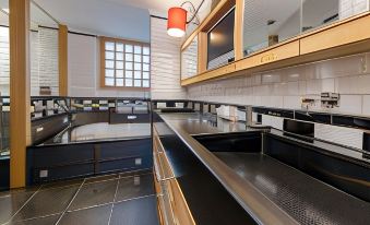 City Luxury: 3Br, Prime Location