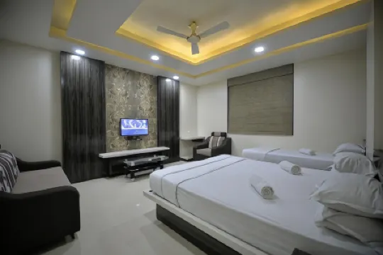 Hotel Radhe Krishna