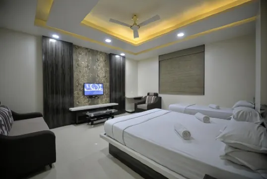 Hotel Radhe Krishna