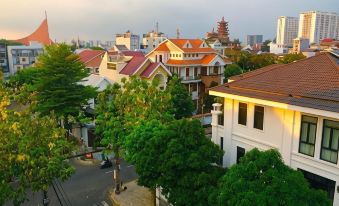 Nhu Y Hotel - Housity