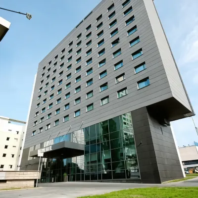 Novotel Lodz Centrum Hotels near Cinematography Museum
