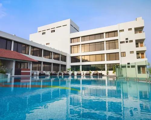 The Sunway Manor Hotels in Puducherry