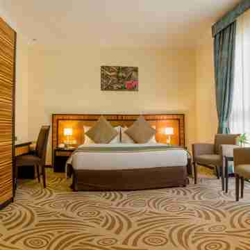 Al Majaz Premiere Hotel Apartments Rooms