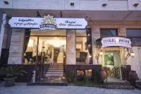 Old Garden Hotel Batumi Hotel di 