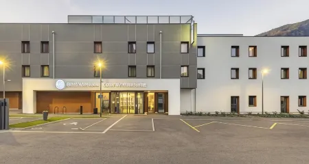 Best Western Hotel Coeur de Maurienne Отели в г. Сен-Жульен-Мон-Дени