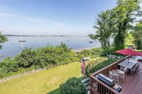 5 Bdrm BEACHFRONT 30% off >7days Quiet Safe Centre Island Sunsets