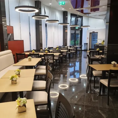 Nash Suites Airport Hotel