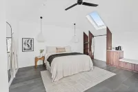 Maple Cottages, Berry - by Linnaeus Collection