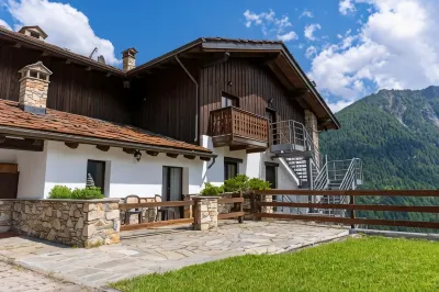 Hotel des Alpes Отели в г. 