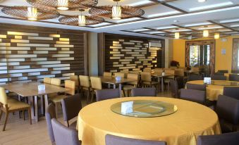 Newtown Plaza Hotel