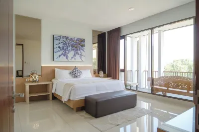 Kirei Mountain View Villa 7 Bedrooms with a Private Swimming Pool Hotels in Cimenyan