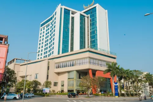 Muong Thanh Grand Quang Tri Hotel - parking
