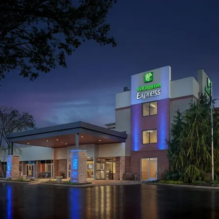 Holiday Inn Express AKRON NW - FAIRLAWN by IHG