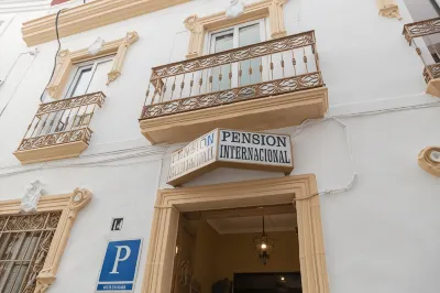 Pension Internacional Hotels near 阿尔代