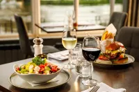 Sunday London Staines-upon-Thames Heathrow T5 - Desayuno