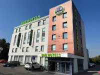 B&B HOTEL Warszawa-Okęcie