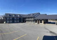 Branson Ozarks Inn Hôtels à : Branson Township