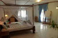 Bougain Villa Hotels in Dharga Town