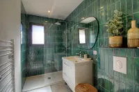 Bergerie, Panoramic sea view, Heated pool, Gr20 access