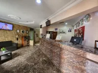 NUE-Crest Hotels & Suites - فطور