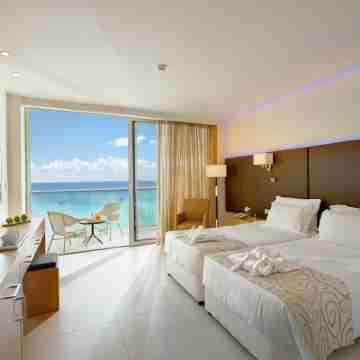 Pernera Beach Hotel Rooms