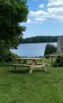 The Cottage at Amos Lake فنادق في Preston City