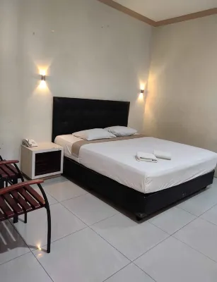 Hotel Golden Vella Các khách sạn ở Taman Sari