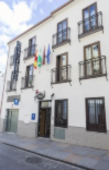 洛斯法羅樂思酒店