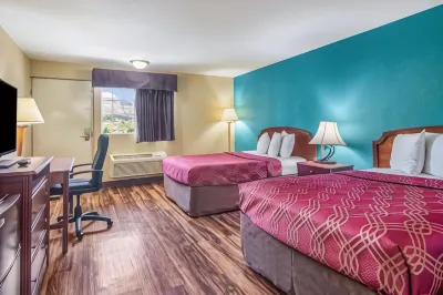 Econo Lodge Hotel Bradford 론 후벤 기념공원 주변 호텔