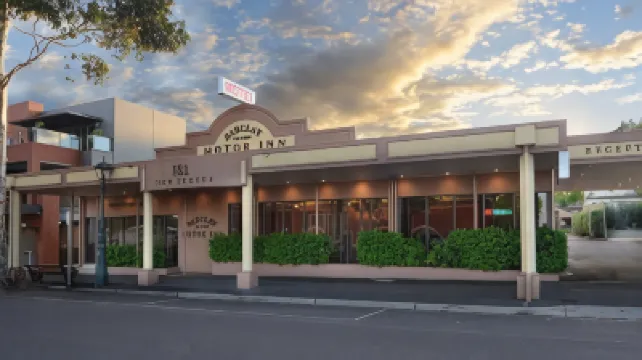 Barclay on View Hotel di 