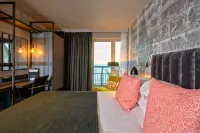 Malmaison Brighton Hotels near Brighton Naturist Beach