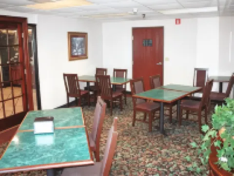 Baymont by Wyndham Jonesboro Hotels in Jonesboro