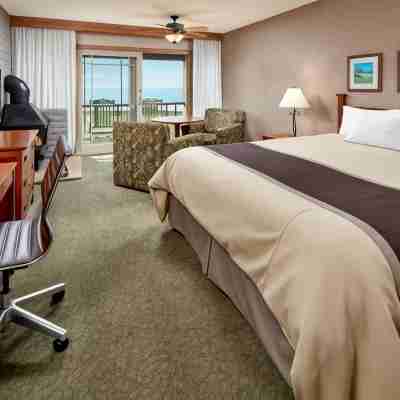 Cavalier Oceanfront Resort Rooms