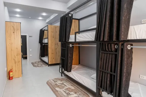Safarov's Family Hostel