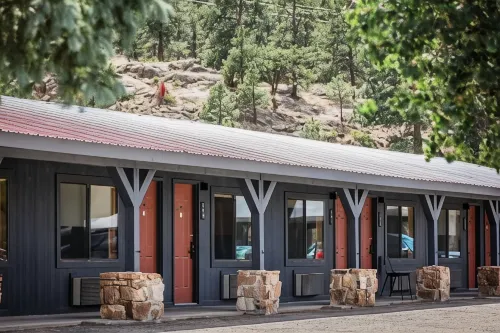 Loge Wolf Creek Hotels in South Fork