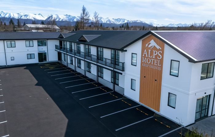 Alps Motel Apartments