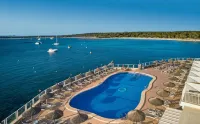 Universal Hotel Marqués - Beach