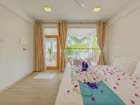 Lagoon Villa Thoddoo - balcony