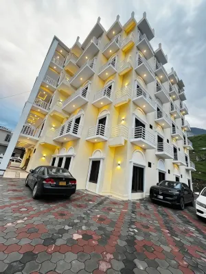 Royal Elite Hotel Kalam by Khan Familia Travels