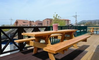 Buan Solseom House Pension