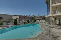 Vagabond Inn Glendale - Pools