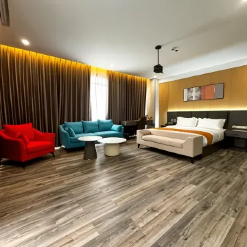 Venus Royale Hotel Coron