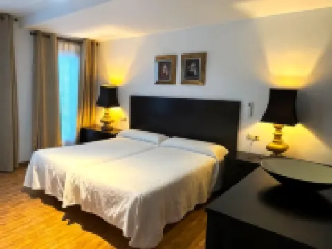 Hostal Tres Soles Hotels in Nerja