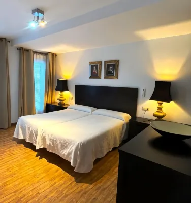 Hostal Tres Soles Hotels near Playa Playazo Rio Seco