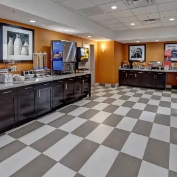 Hampton Inn & Suites Ada