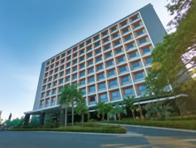 Holiday Inn Express Port Moresby Отели в г. 