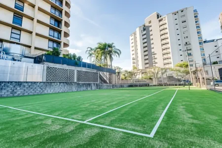 Hillcrest Apartment Hotel (Formerly Central Hillcrest Apartments) Отели рядом с достопримечательностью «CityCat Ferry»