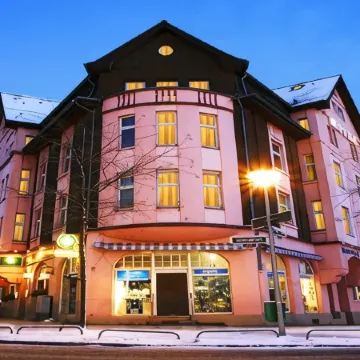 Trip Inn Hotel Schumann Отели рядом с достопримечательностью «Хассельс»
